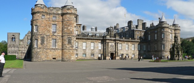 A Historic Tour of Edinburgh, Scotland